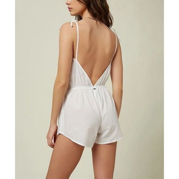 NWT O'Neill White Eyelet Swim Coverup Romper Medium - Picture 2 of 6